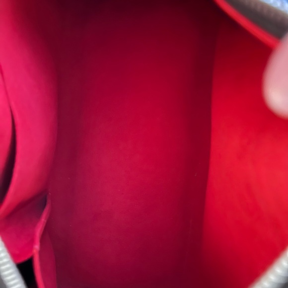 Authentic Louis Vuitton Duomo - Picture 11 of 12